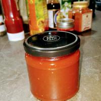 ein Glas BBQ Sauce zum Slowfood Pulled Pork