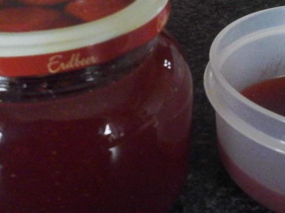 Erdbeer-Holunder-Marmelade 