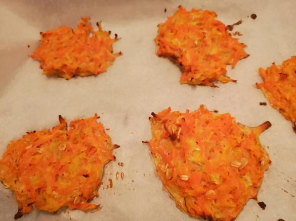 Zucchini-Möhren-Puffer