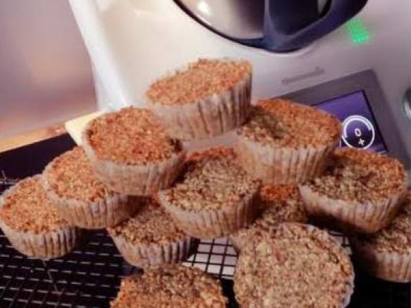 Chia - Brötchen , vegan & glutenfrei 