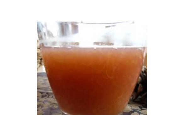 Rhabarbersaft selbstgemacht