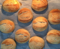 Brötchen - knusprig und super lecker