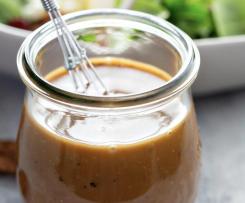 Variation Variation von Honig-Balsamico-Dressing