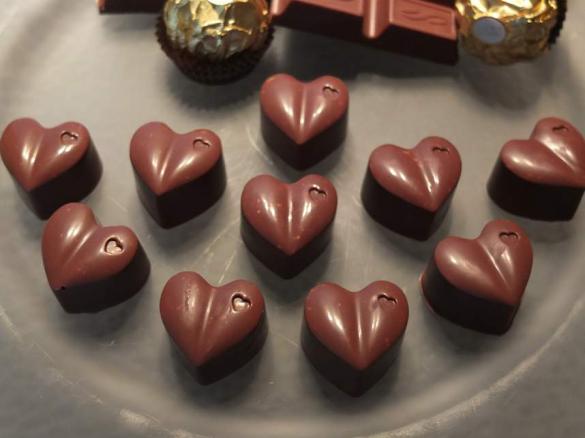 Nut Hearts - Rocher Pralinen