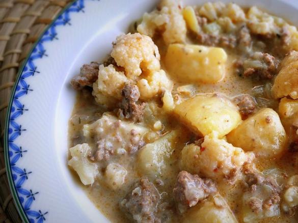 Blumenkohl-Hackfleisch-Eintopf