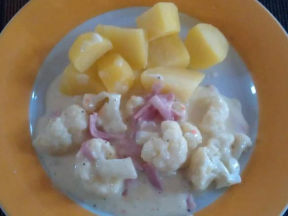 Blumenkohl in Schinken-Käse-Soße *WW Geeignet*