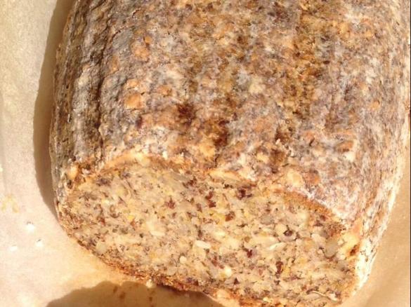glutenfreies Körnerbrot ohne Hefe, einfach, lecker und gelingt sicher!