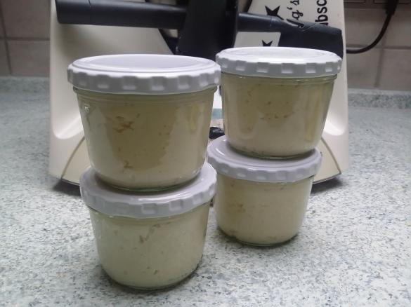 Meerrettich frisch gerieben