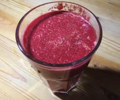Smoothie mit Rote Bete Saft