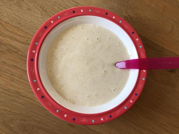 Baby-Abendbrei mit Pre-Milch