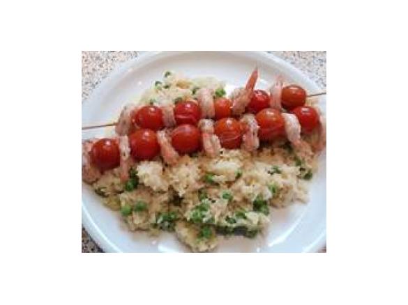 Risibisi mit Garnelenspieße an Weinschaum