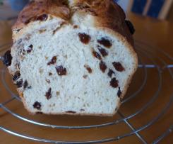 Saftiges Rosinenbrot