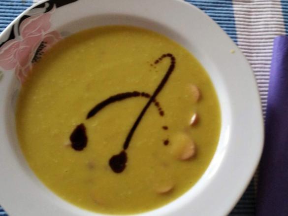 Gemüsecremesuppe nach Saison