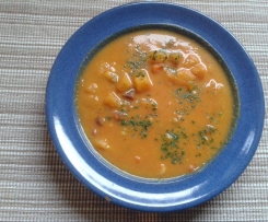 Karotten-Kokos-Suppe mit Ingwer und Mango