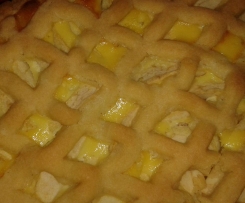 Quark-Apfel-Kuchen mit Teiggitter