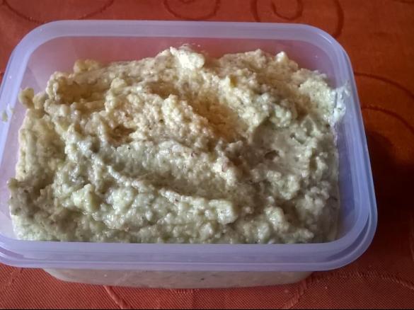 Skordalia á la Arne ( griechischer Knoblauchdip)