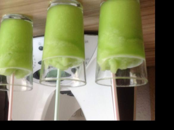 Orangen Waldmeister Slush Eis 