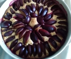 Pflaumenkuchen mit Marzipan