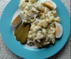 Schneller Kartoffelsalat mit Ei und Gurke