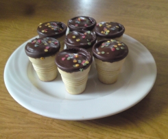 Muffins im Waffelbecher gebacken