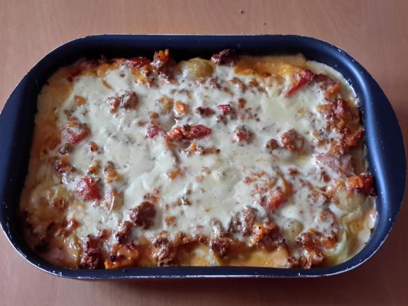 Frühkartoffel Hack Auflauf