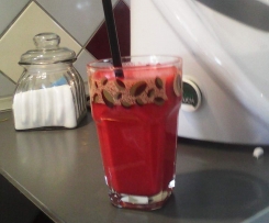 Erfrischender Frucht Smoothie 