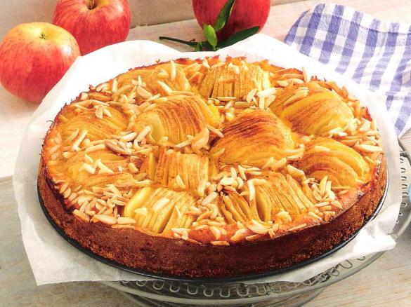 Elsässer Apfelkuchen mit Mandelstiften und Zimtaroma