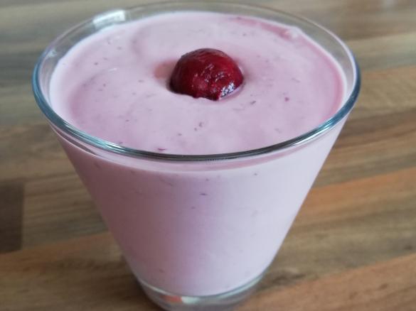 Variation von Quarkcreme fruchtig luftig (WW)