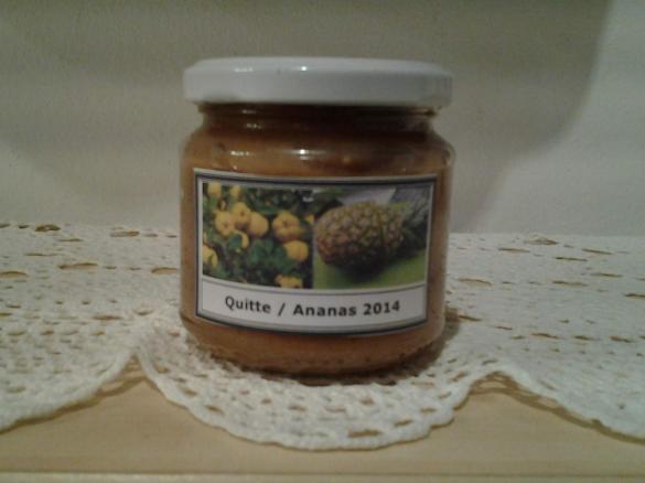 Variation von Quitten-Ananas-Marmelade
