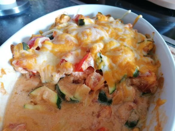 Auflauf/Gratin mit Tomaten und Zucchini