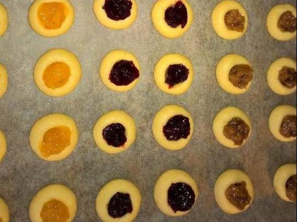 die leckersten Engelsaugen, zergehen auf der Zunge