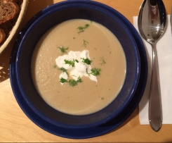 Variation von Fenchelsuppe