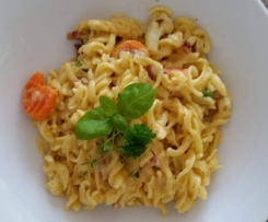 Käse-Sahne-Nudeln (+Variante gleich mit enthalten)