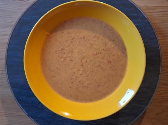 Variation Zucchini-Paprika-Cremesuppe