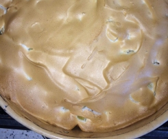 Rhabarber-Vollkorn-Kuchen mit Baiser