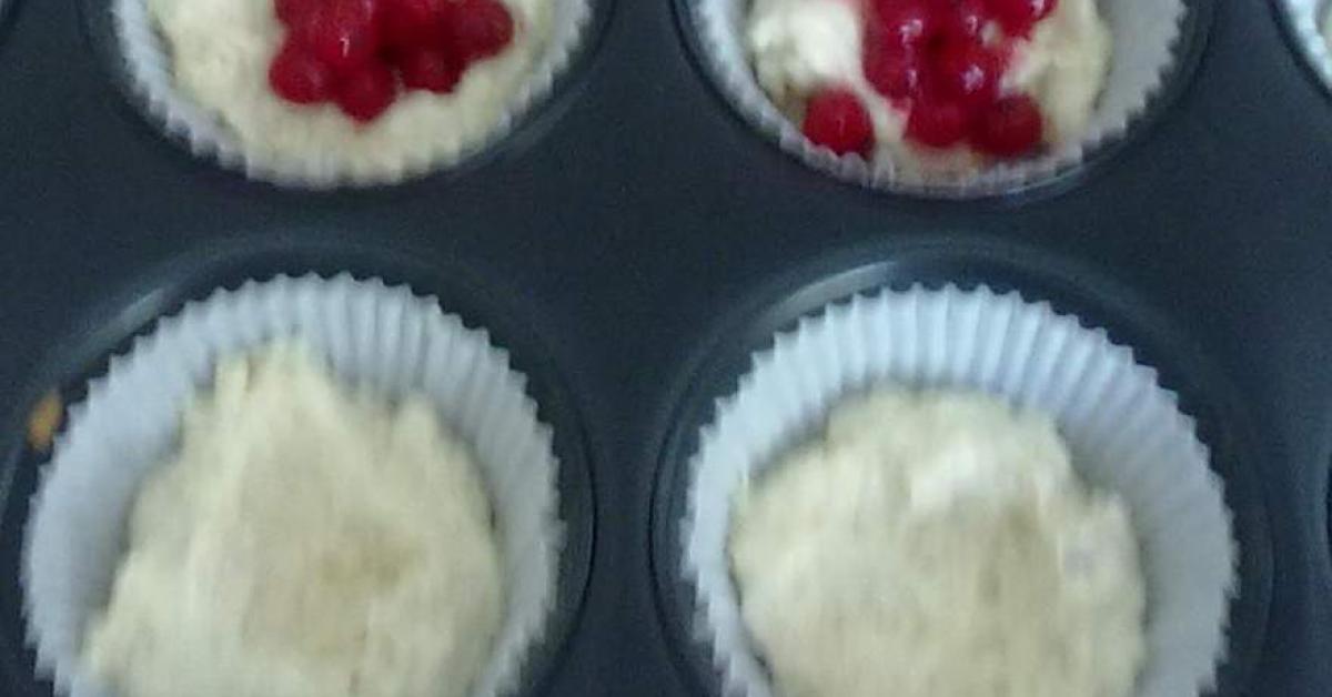 Johannisbeer-Marzipan-Muffins von marflotho. Ein Thermomix® Rezept aus ... Johannisbeer-Marzipan-Muffins von marflotho. Ein Thermomix® Rezept aus ...