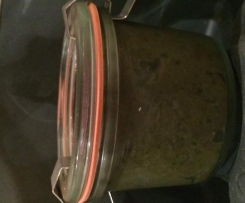 schwarze Olivenpaste