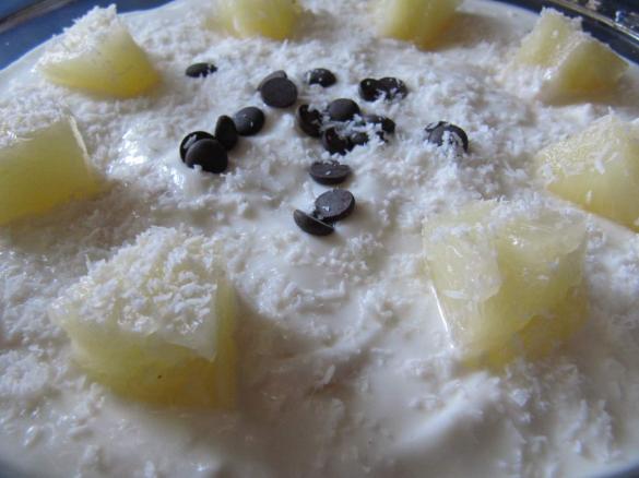 Ananas-Quark-Dessert mit Amaretto