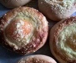 Quark-Aprikosen-Streusel-Taler