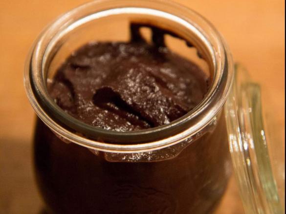 Schoko Aufstrich, natürlich süß, gesund und lecker!