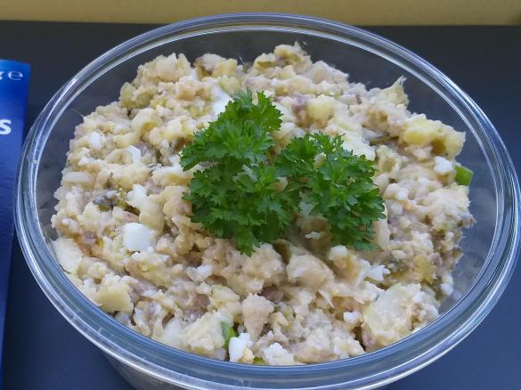 Häckerle mit Apfel (Matjessalat)