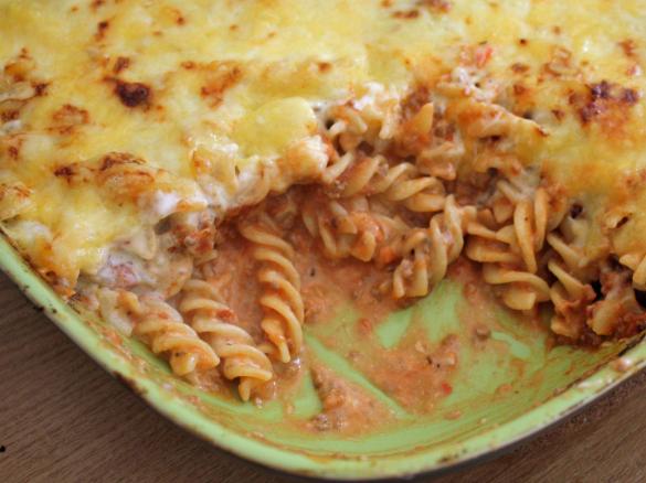 Fruchtig scharfer Nudelauflauf