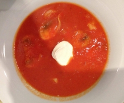 Tomatensuppe Asia mit Garnelen