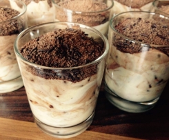 SOS Quick & Dirty: Stracciatella-Vanille-Quark-Creme