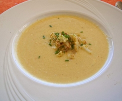 Blumenkohl-Creme-Suppe mit Safran