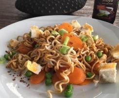Asiatischer Nudelsalat