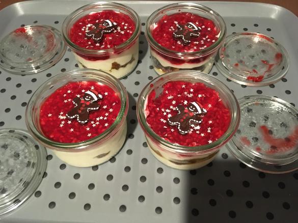 Weihnachtsdessert Himbeer–Mascarpone