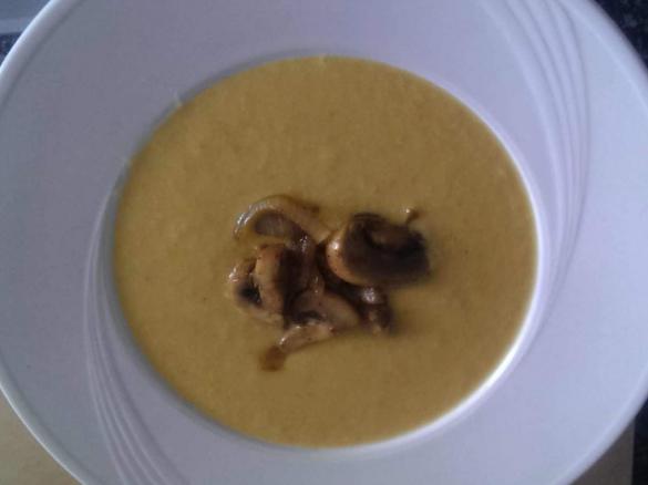 Kartoffelsuppe mit Champions