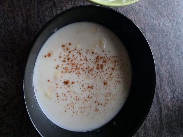 Bananen in warmer Kokosmilch 