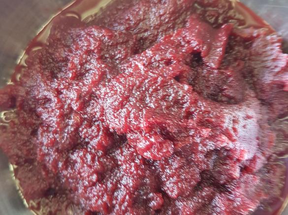 Gerrys Rote Bete-Ketchup  --- mein Beitrag zur Grillsaison